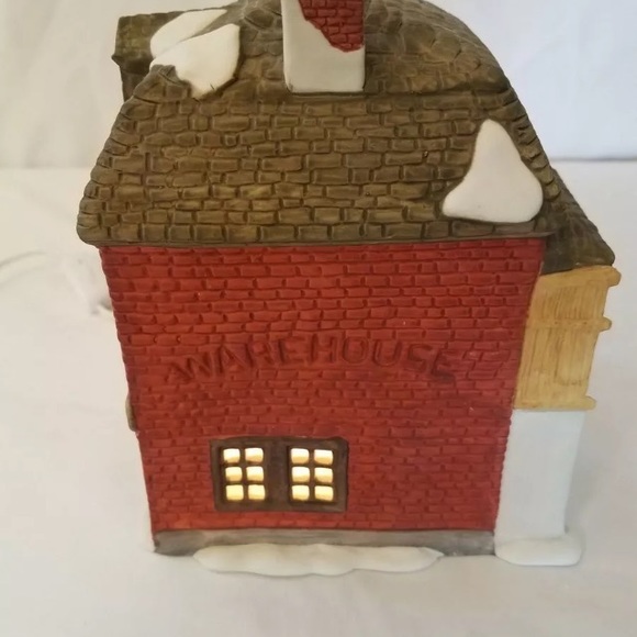 SOLD Retired Dept 56 M Fezzwig Christmas Carol - Picture 4 of 5
